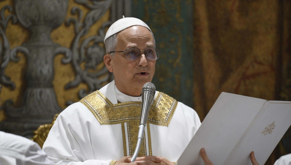 El Papa León XIV oficia su primera homilía como Sumo Pontífice