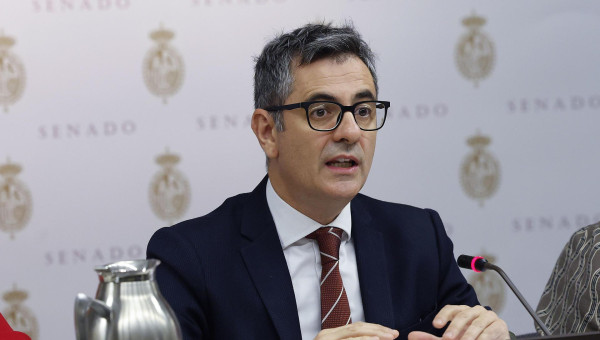 El ministro de Presidencia, Justicia y Relaciones con las Cortes, Félix Bolaños, durante su comparecencia este viernes ante la Comisión de Justicia del Senado