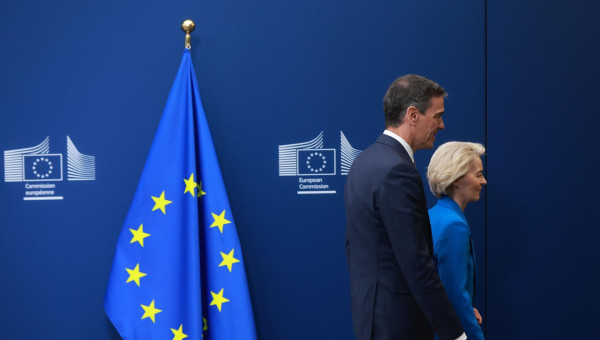 Pedro Sánchez y Ursula von der Leyen, ayer en Bruselas
