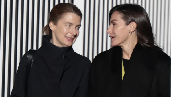 Doña Letizia con María Ocaña, que este verano deajará la Secretaría de la Reina por razones personales