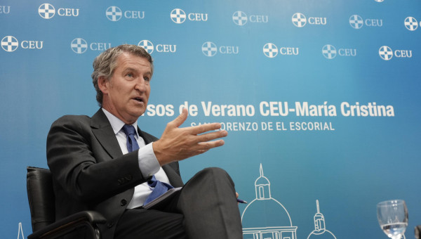 Alberto Núñez Feijóo, durante su exposición en el Curso de Verano CEU-María Cristina