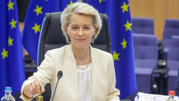 La presidenta de la Comisión Europea, Úrsula von der Leyen, durante su intervención hoy.