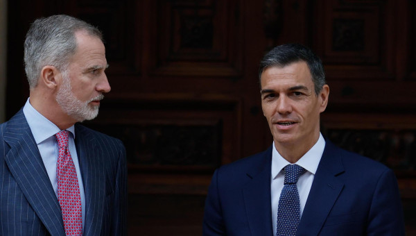 Don Felipe con el presidente del Gobierno el pasado martes en el Palacio de Marivent de Palma
