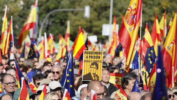 Otros piden prisión para el líder fugado de Junts, Carles Puigdemont; y para el presidente del Gobierno Pedro Sánchez