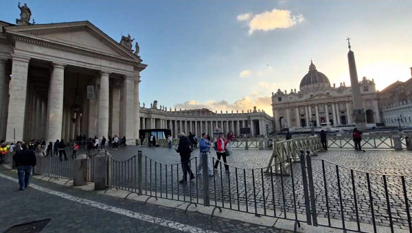 Plaza de San Pedro en el Vaticanio