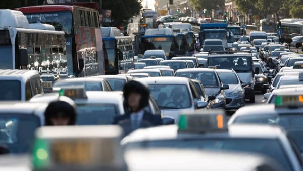 La clave está en limitar la circulación de vehículos son un solo ocupante