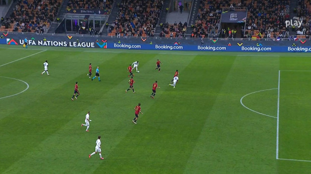 Repetición de la posición de Mbappé antes de marcar el 1-2