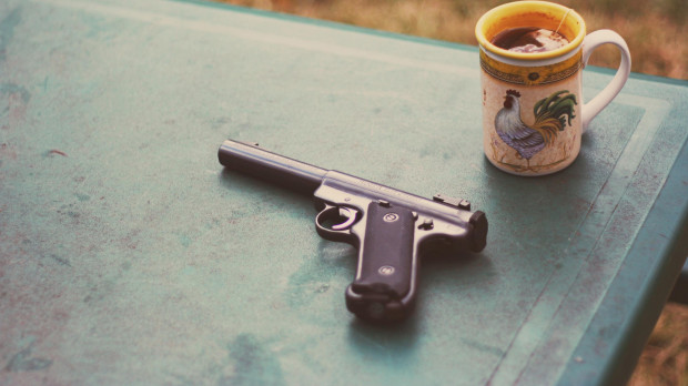 Las armas de fogueo no pueden disparar fuego real