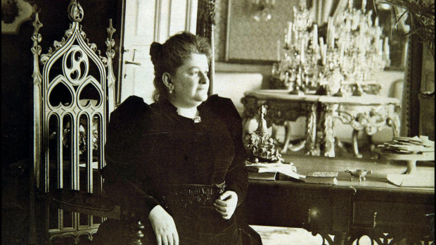 Emilia Pardo Bazán en 1900