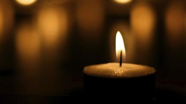 Velas en la noche