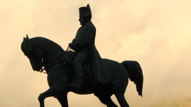 Napoleón Bonaparte en su caballo