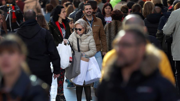 Los madrileños ultiman sus compras navideñas
