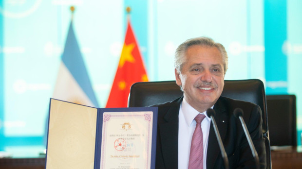 Alberto Fernández en China