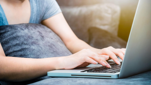 El 43 % de los españoles acude a internet para autodiagnosticarse