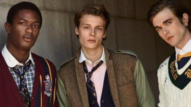 Modelos con ropa de Ralph Lauren de estilo 'preppy'