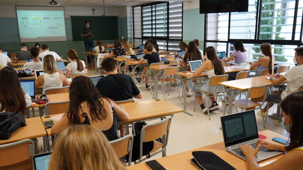 Imagen de archivo de alumnos en la Universidad Católica de Valencia (UCV)
