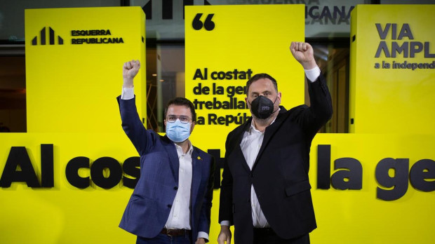 El presidente de la Generalitat, Pere Aragonès, y el líder de ERC, Oriol Junqueras.