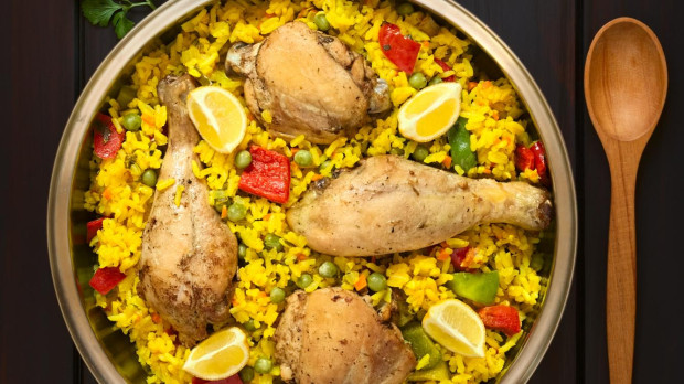 Plato de paella valenciana.