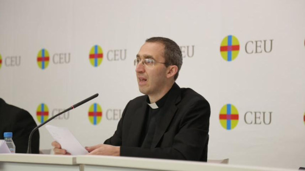 El sacerdote Alberto Frigerio interviene en las II Jornadas de Estudio sobre Luigi Giussani