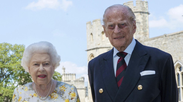 La Reina Isabel II y el Príncipe Felipe de Edimburgo, en Windsor, en junio de 2020