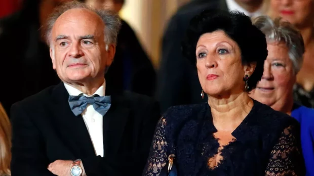 Jean-Michel Macron, padre del presidente de Francia, junto a su segunda mujer, Françoise Nogues-Macron