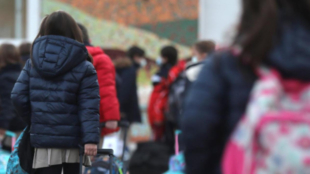 La Consejería de Educación y Deporte plantea una reducción de la carga lectiva