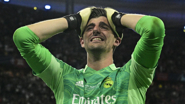 Thibaut Courtois celebra el triunfo ante el Liverpool en la Copa de Europa