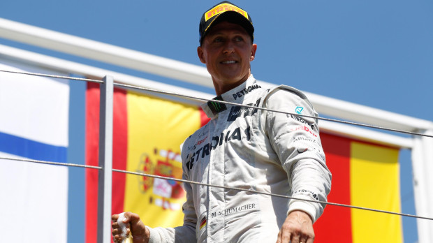 Michael Schumacher en el podio del GP de Europa 2012