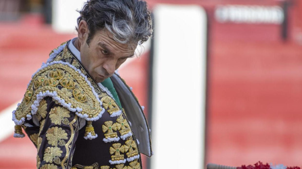 José Tomás en la lidia al primero de la tarde el domingo en Jaén