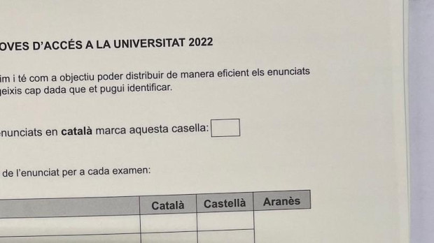 Formulario de recepción de las pruebas de acceso a la universidad 2022 en Cataluña, donde los alumnos disponen de una única casilla para hacerlos en catalán