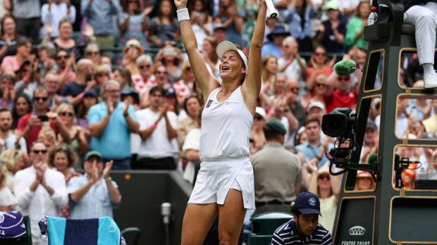 Tatjana Maria festejando su pase a semifinales de Wimbledon