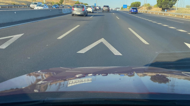 Señales de carretera tipo cabezas de flecha