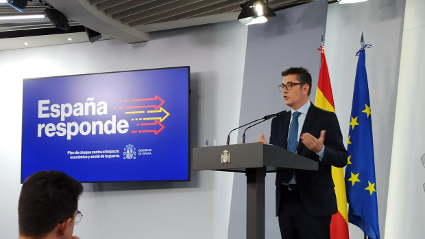 El ministro de la Presidencia, Félix Bolaños, ha comparecido tras la reunión