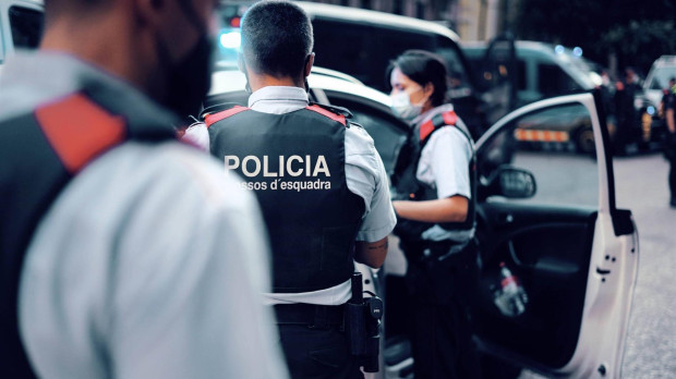 Mossos d'Esquadra y Ertzaintza investigan tres nuevos posibles casos de pinchazos, dos en Guipúzcoa y uno en Gerona