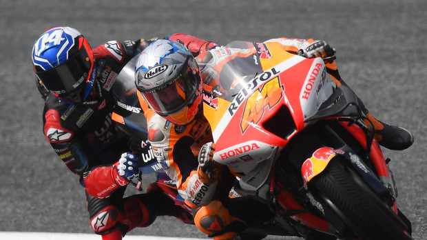 Pol Espargaró y Andrea Dovizioso, en entrenamientos del GP de Austria