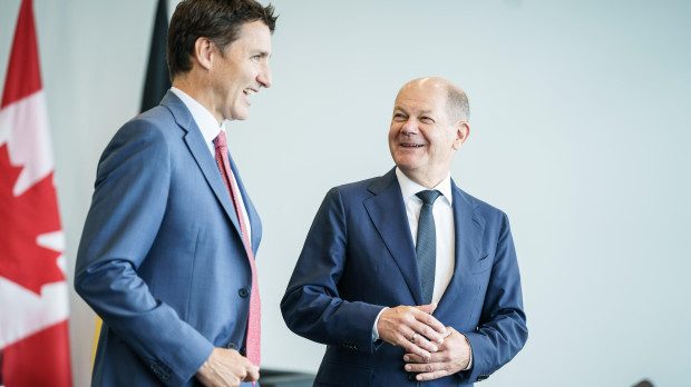 Justin Trudeau y Scholz firmaron el acuerdo en la isla de Terranova