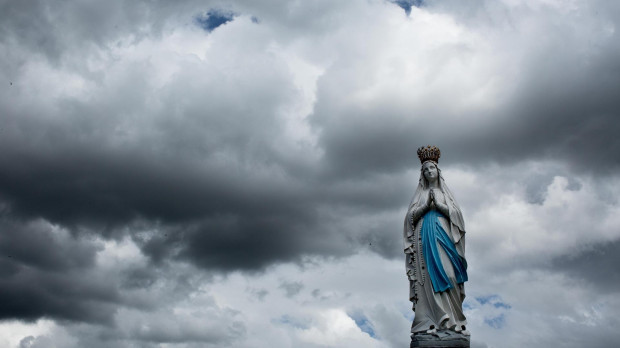 La Virgen de Lourdes