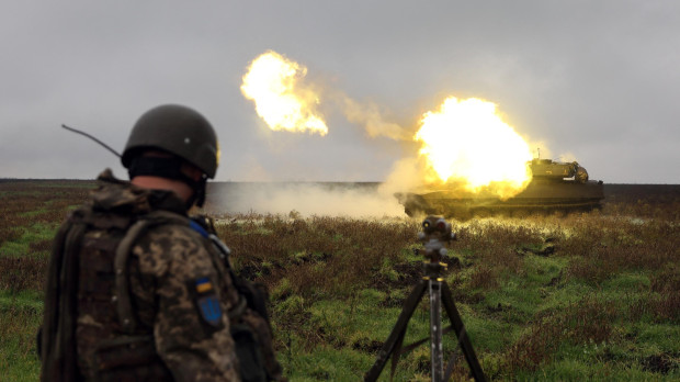 Tanque ucraniano frente guerra