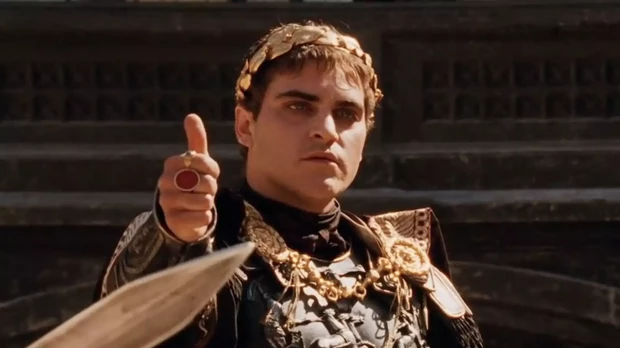 Joaquin Phoenix como el emperador Cómodo en la película 'Gladiator'