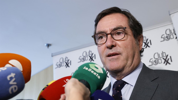 El presidente de la CEOE, Antonio Garamendi, hoy en el Club Siglo XXI.