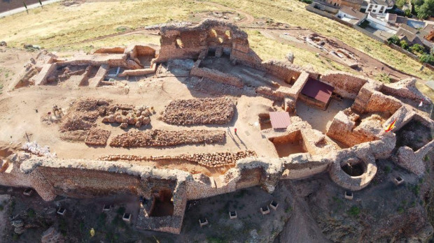 Vista aérea del Castillo de la Estrella de Montiel (Ciudad Real)