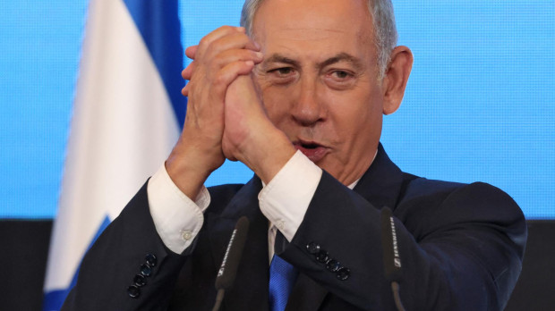 El ex primer ministro de Israel y líder del partido Likud, Benjamin Netanyahu celebra su victoria