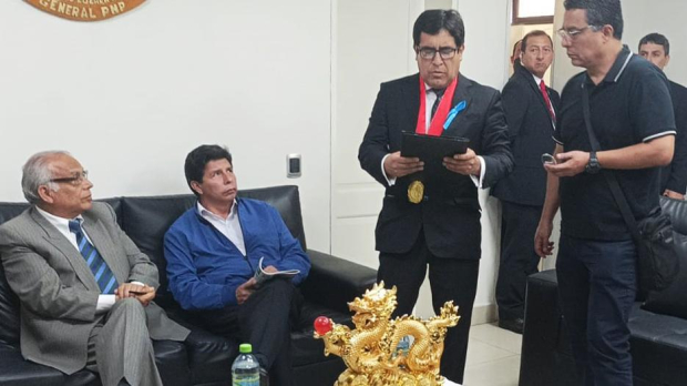 Pedro Castillo, expresidente de Perú, detenido tras su autogolpe de Estado