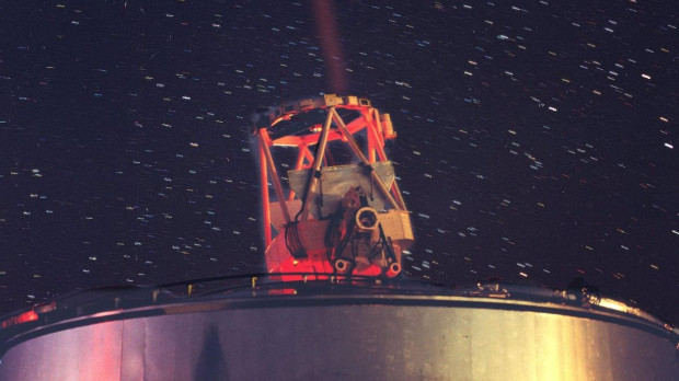 Imagen mejorada del telescopio de 3,5 m en el campo óptico Starfire en la base de las Fuerzas Aéreas de Kirtland