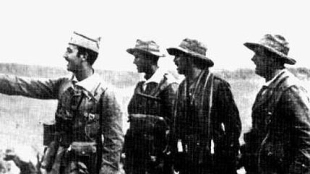 Francisco Franco dirige a sus tropas durante la Guerra del Rif