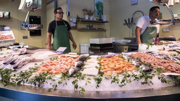 Las pescaderías han recordado que fueron pioneras en solicitar la rebaja del tipo impositivo del IVA