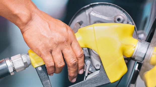 Con los autoservicios de combustible, nosotros decidimos cómo reposar