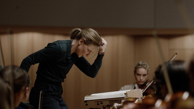 Cate Blanchett interpreta a la directora de orquesta Lydia Tár