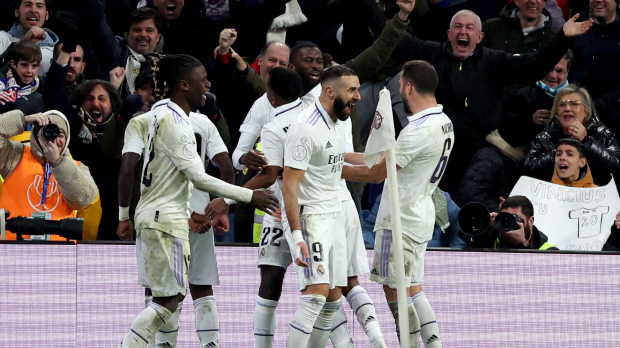 Los jugadores del Real Madrid celebran el segundo gol