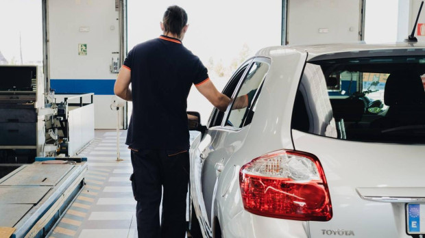 La ITV consta de varias pruebas que certifican el buen estado del coche